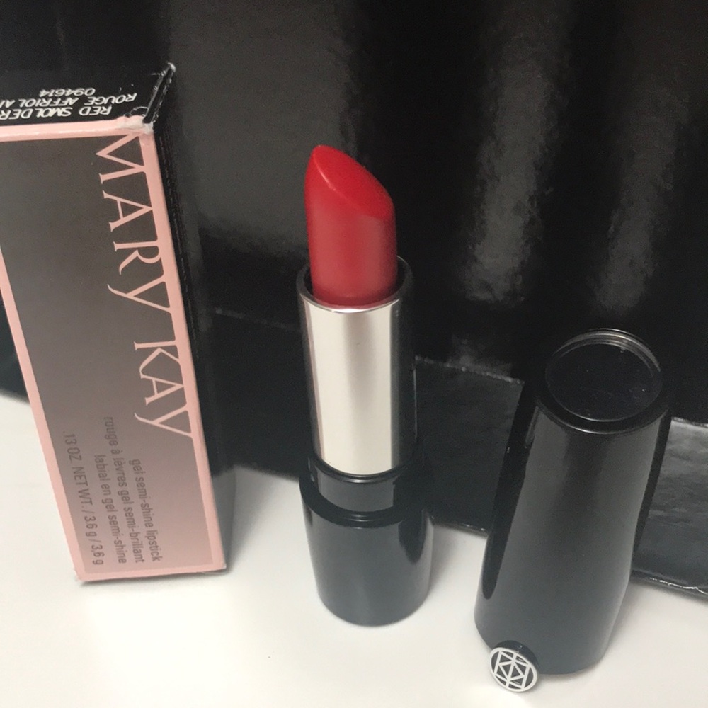 Mary kay Gel semi-matte lipstick